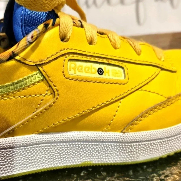 Reebok Illumination's Minions x Club C Minions' Little Kid Sz 2 #FX3353 - Picture 10 of 15